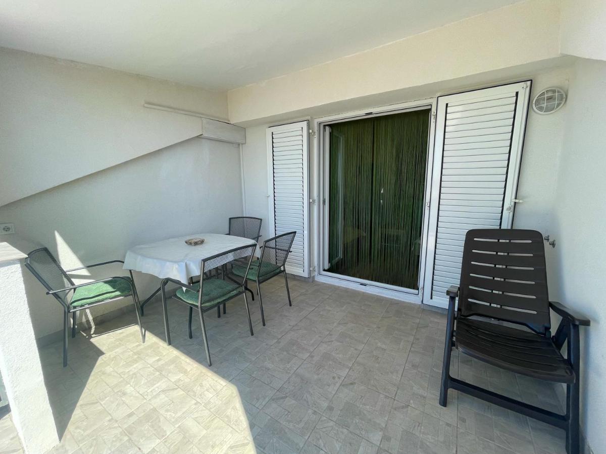 Apartmani Milan Crikvenica Luaran gambar