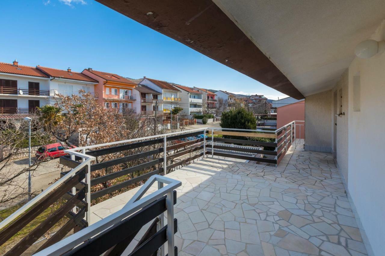 Apartmani Milan Crikvenica Luaran gambar